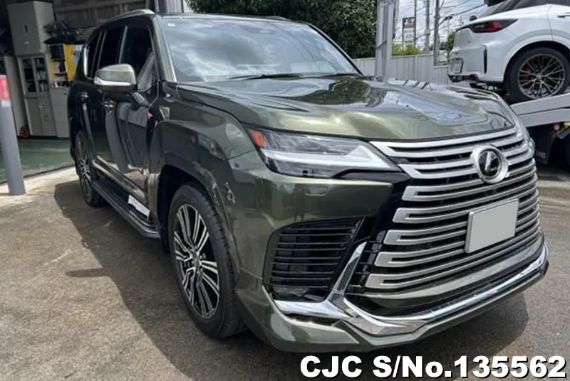 Lexus / LX 600 2025