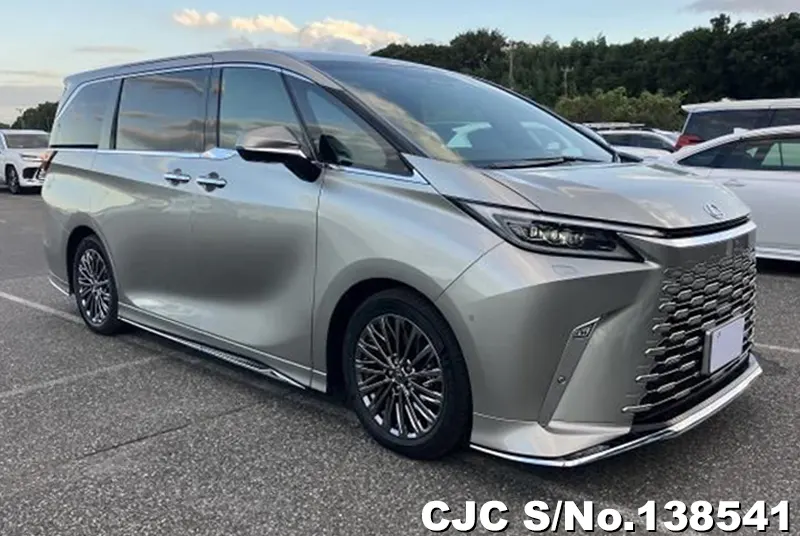 Lexus / LM500h 2026