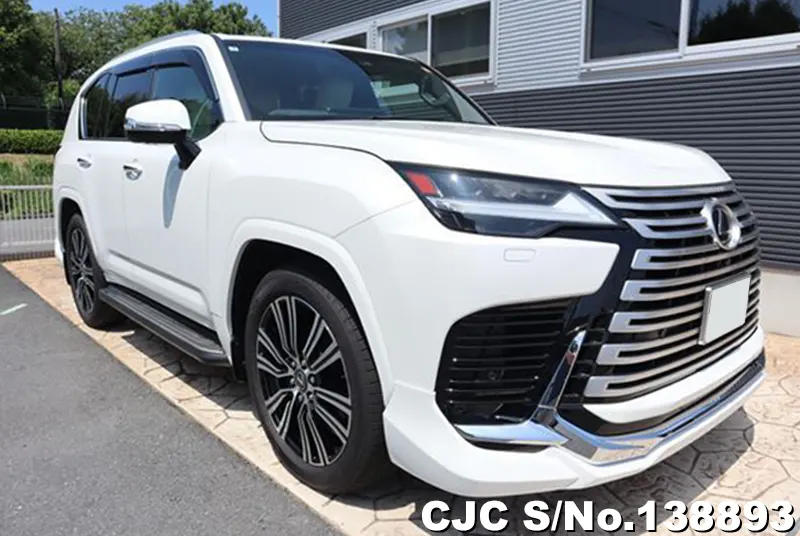 Lexus / LX 600